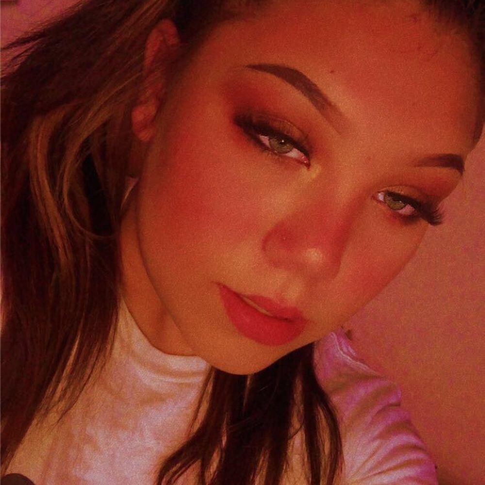 Meet your Posher, Lilly